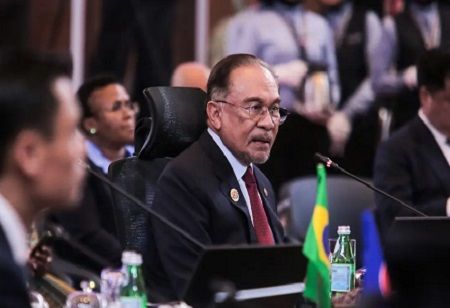 Russia Assures Malaysia of Long-Term Energy Supplies